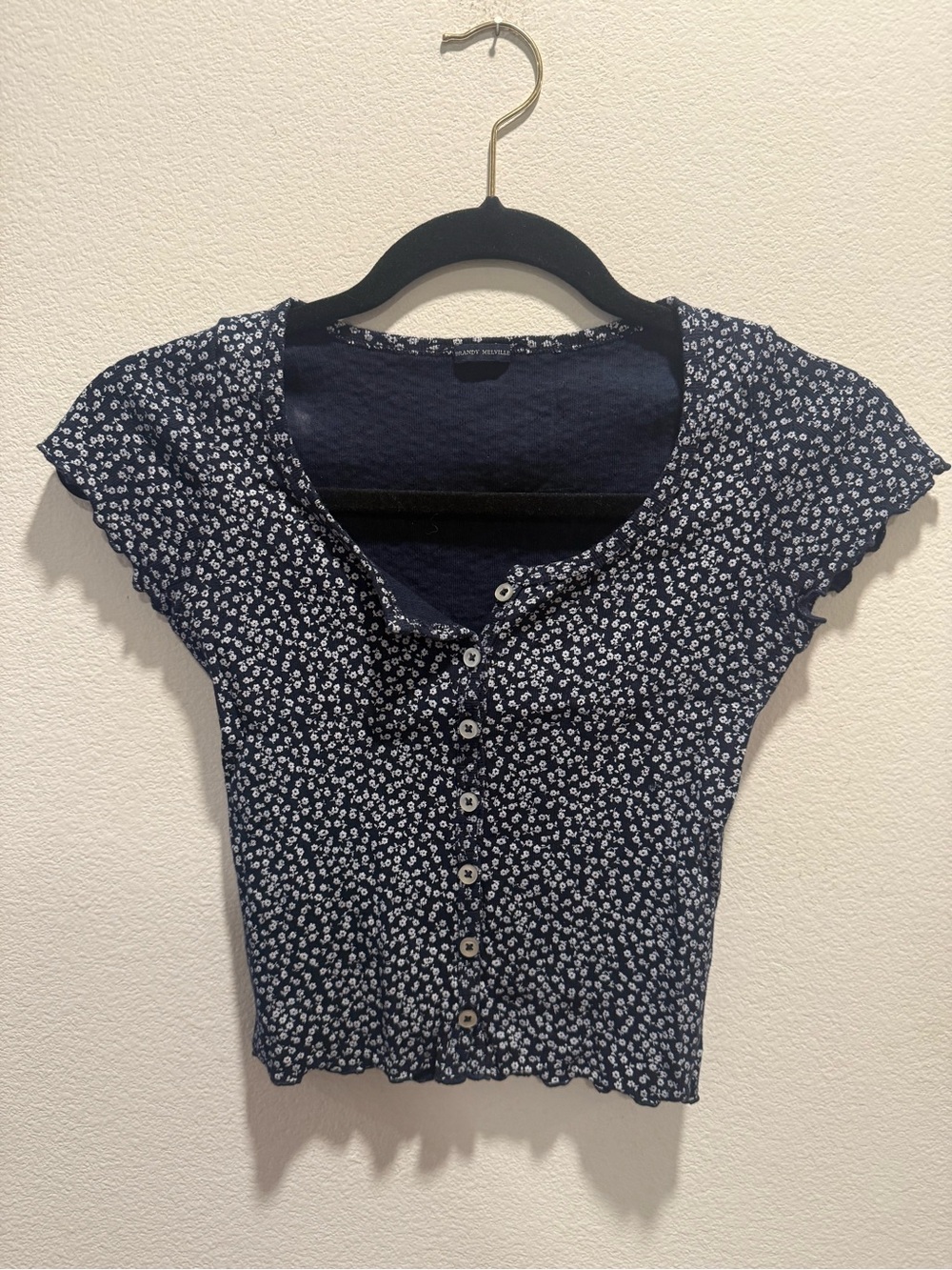 Brandy Melville Navy Ditsy Floral Button Crop Top Size 2